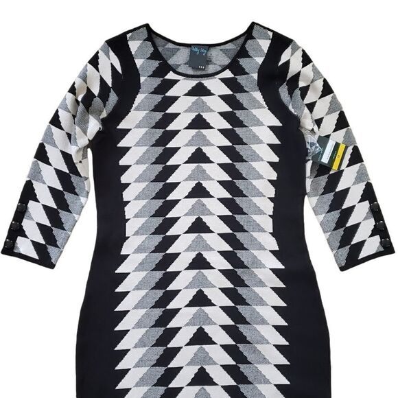 NWT Gabby Skye Black Alabaster 3/4 Sleeve Sheath Sweater Dress MEDIUM - Picture 4 of 16